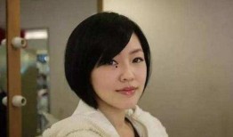 明星爆料老公是谁呀视频,明星爆料老公身份，真相令人震惊！