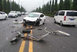 爆料三台车祸事件视频播放,惊心动魄的视频记录